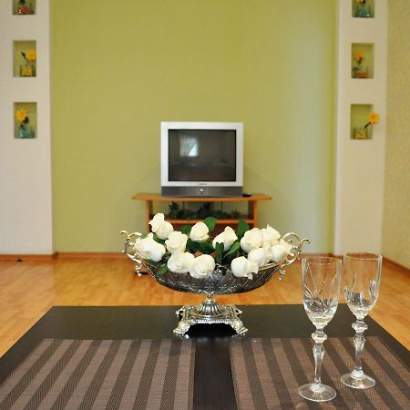 Apartment On Karbyshewa 1 Grodno Esterno foto
