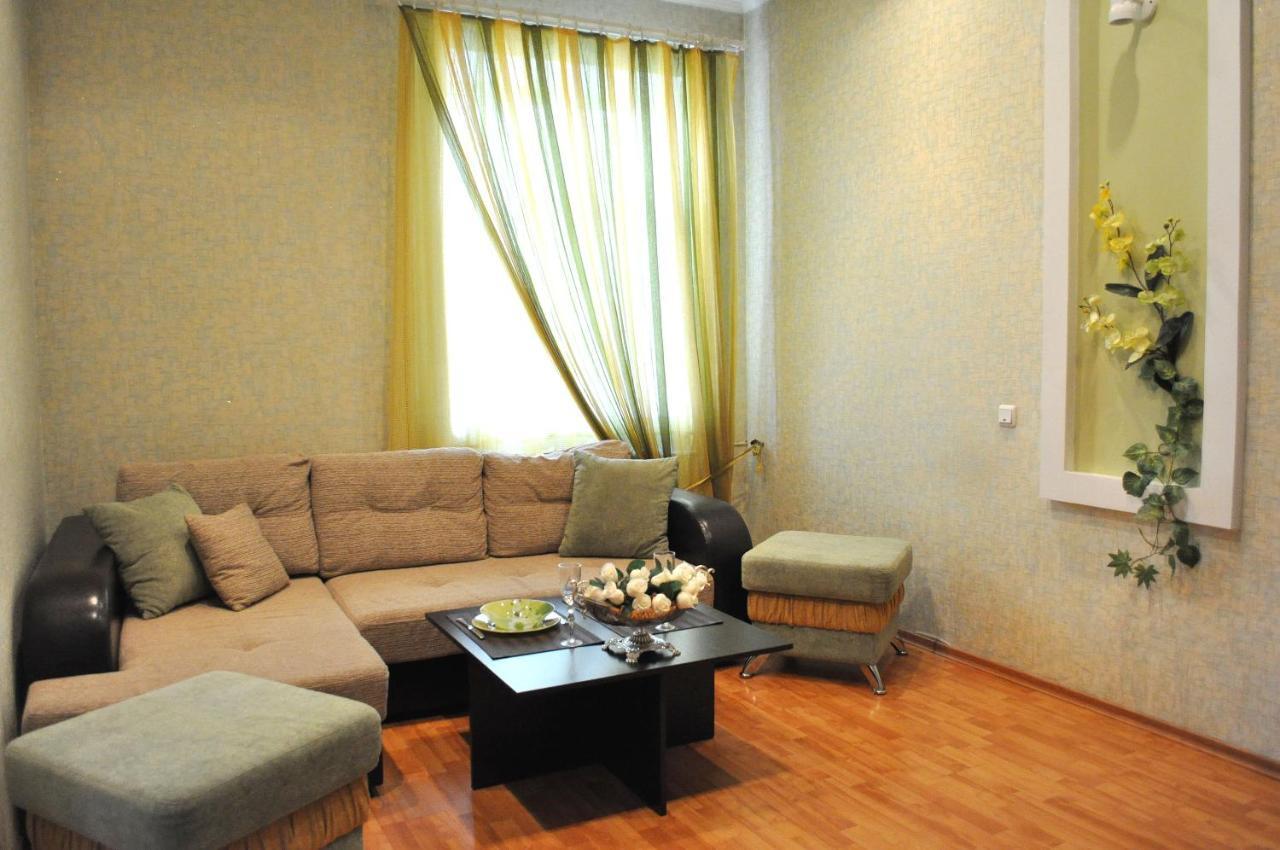 Apartment On Karbyshewa 1 Grodno Esterno foto